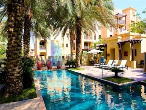 Trophy 2Br Aladdin Estate W Burj Khalifa View Lägenhet Dubai Exteriör bild