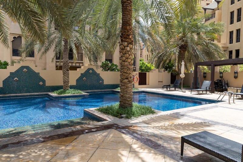 Trophy 2Br Aladdin Estate W Burj Khalifa View Lägenhet Dubai Exteriör bild